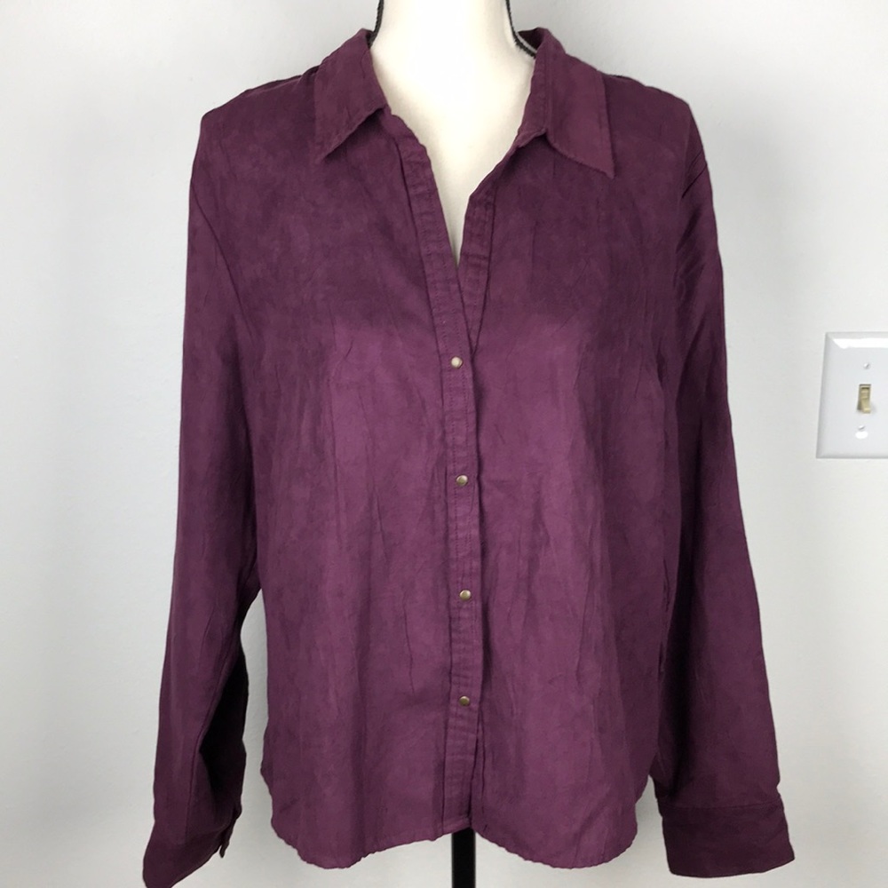 Gloria Vanderbilt Purple Suede Button Up Shirt